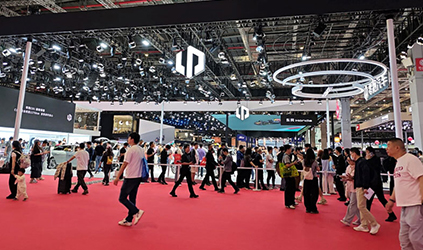 TalkingChina Engages with 2025 Shanghai International Auto Show to Explore New Trends in the Automotive Industry